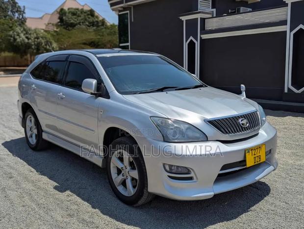 Toyota Harrier 2005 Silver