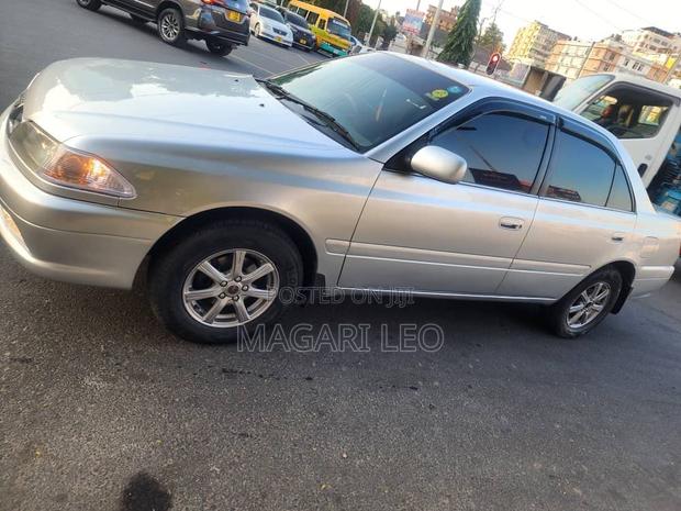 Toyota Carina 1.5 FWD Sedan 2001 Silver