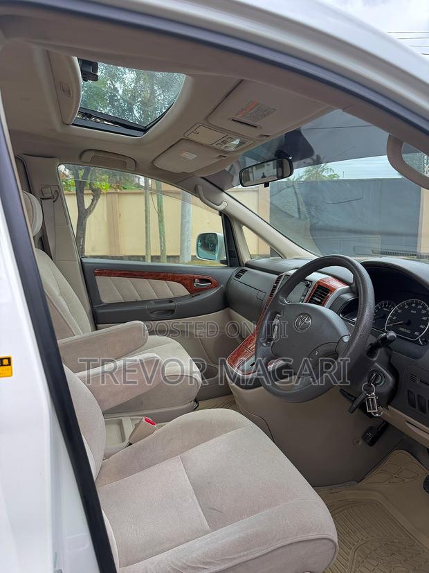 Toyota Alphard 2005 White