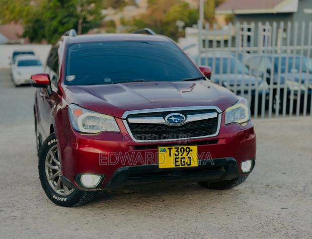 Subaru Forester 2013 Red