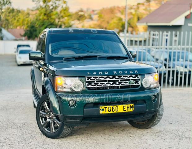 Land Rover Discovery 2013 Green
