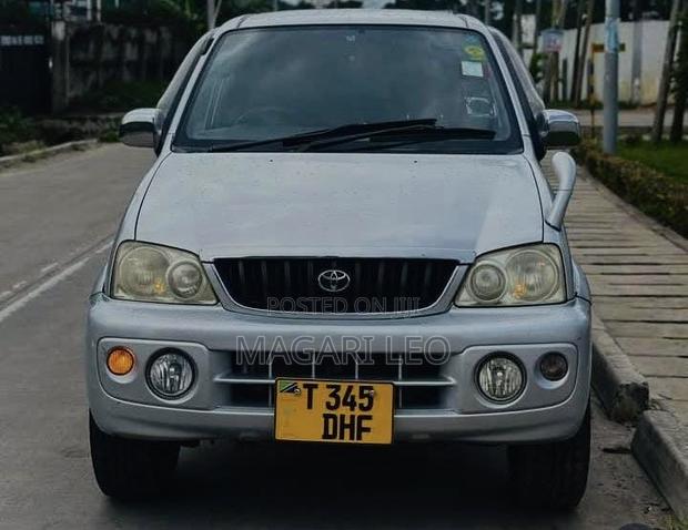 Toyota Cami 2001 Silver