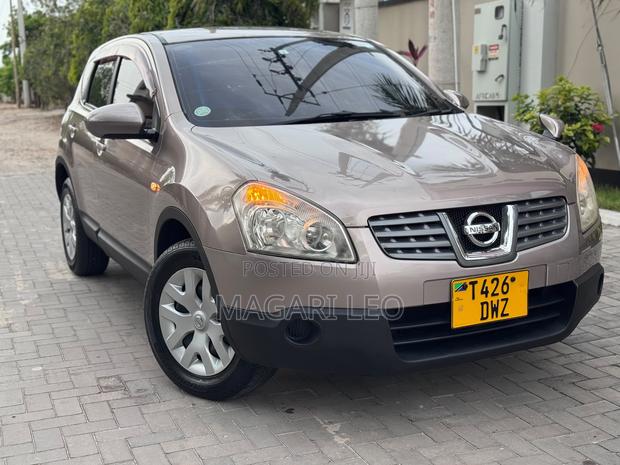 Nissan Dualis 2008 Beige