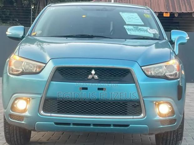Mitsubishi RVR 2013 Blue