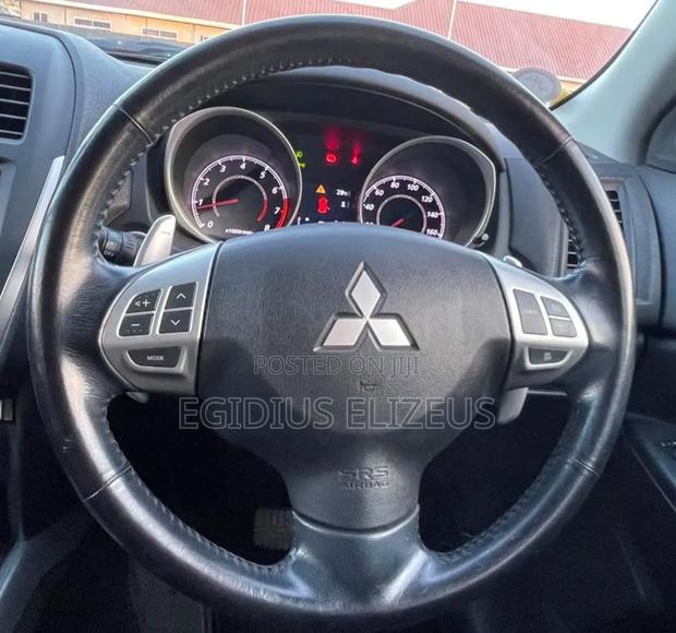 Mitsubishi RVR 2013 Blue