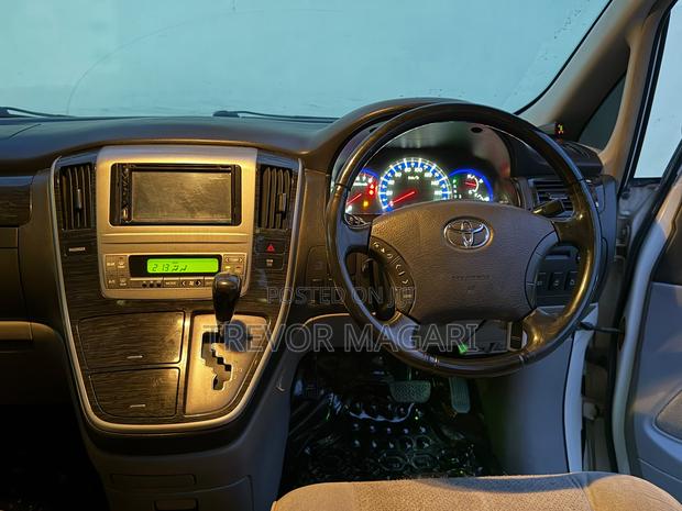 Toyota Alphard 2007 White