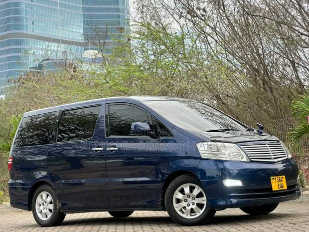 Toyota Alphard 2006 Blue