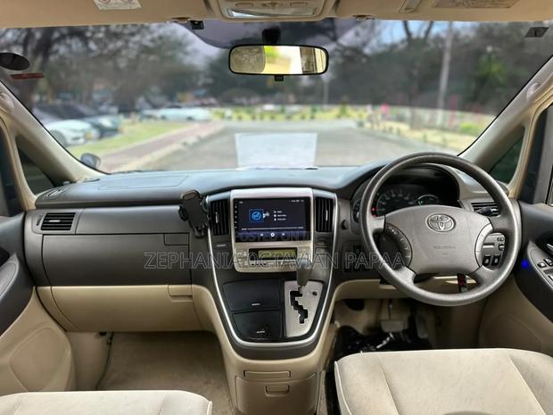 Toyota Alphard 2006 Blue