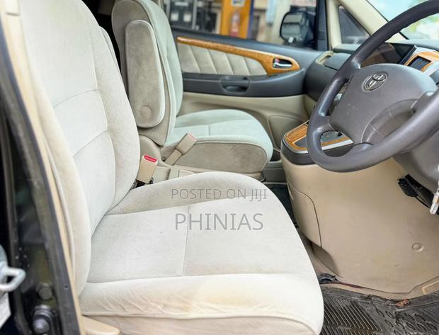 Toyota Alphard 2007 Black
