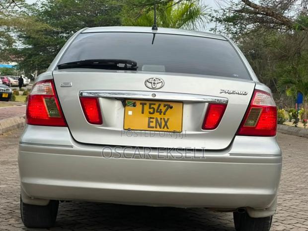 Toyota Premio 2006 Silver