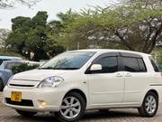 Toyota Raum 2005 White for sale