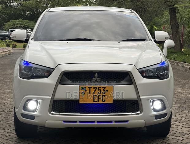 Mitsubishi RVR 2.0 2012 White