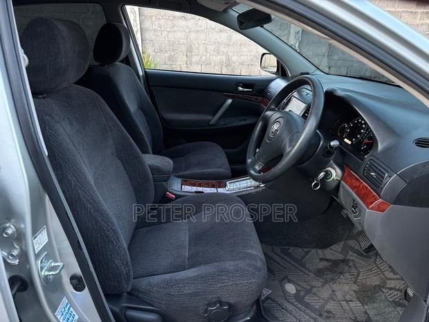 Toyota Premio 1.5 FWD 2004 Silver