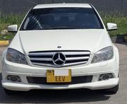 Mercedes-Benz C200 2010 Pearl for sale
