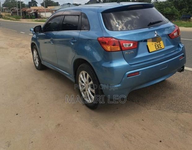 Mitsubishi RVR 2.0 2011 Blue