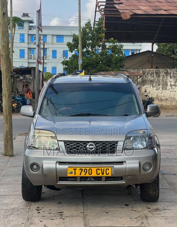 Nissan X-Trail 2.0 2008 Beige