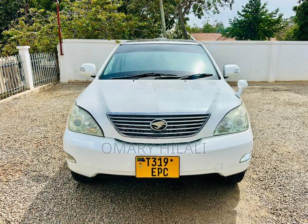 Toyota Harrier 2006 Pearl