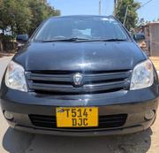 Toyota IST 2006 Black for sale
