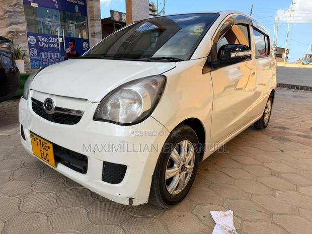 Daihatsu Mira 2008 White