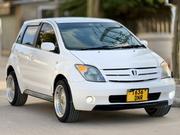 Toyota IST 2005 White for sale