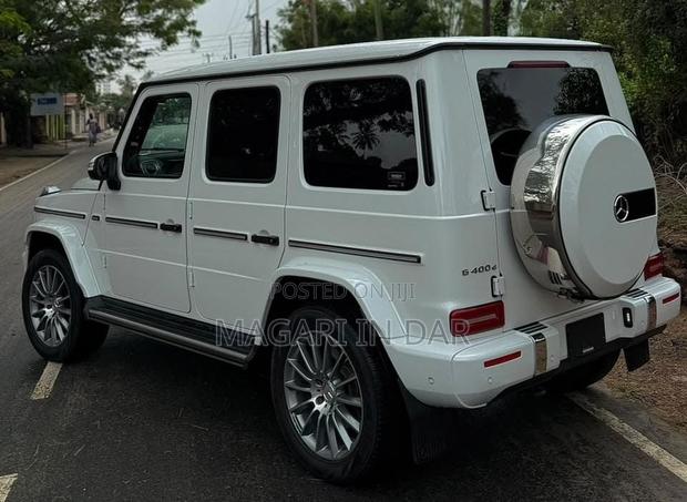 Mercedes-Benz G-Class 2021 White