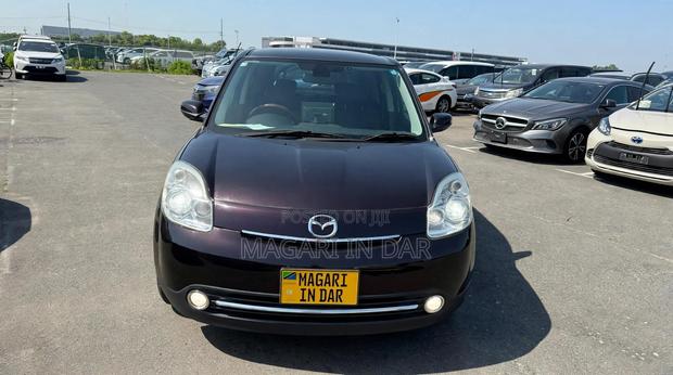 Mazda Verisa 2009 Purple
