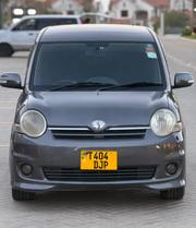 Toyota Sienta 2004 Gray for sale