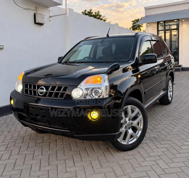Nissan X-Trail 2.0 Petrol XE 2009 Matt Black