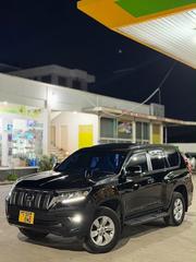 Toyota Land Cruiser Prado 2019 Black for sale