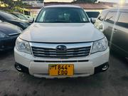 Subaru Forester 2010 White for sale