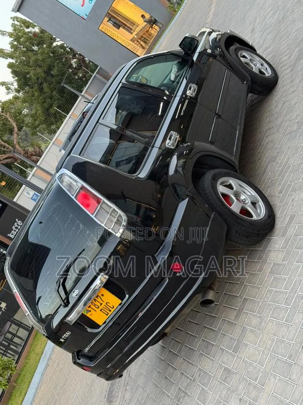 Nissan X-Trail 2004 Black