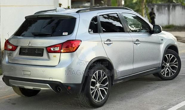 Mitsubishi RVR 2017