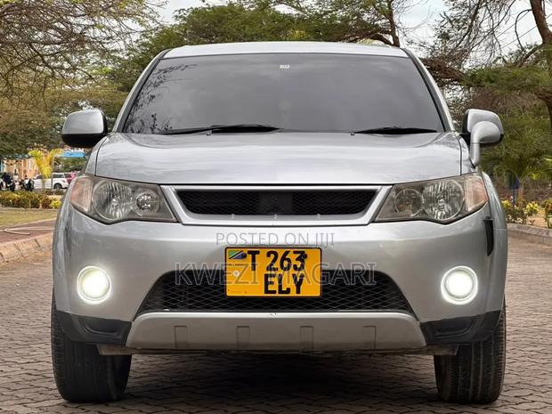 Mitsubishi Outlander 2008 Silver