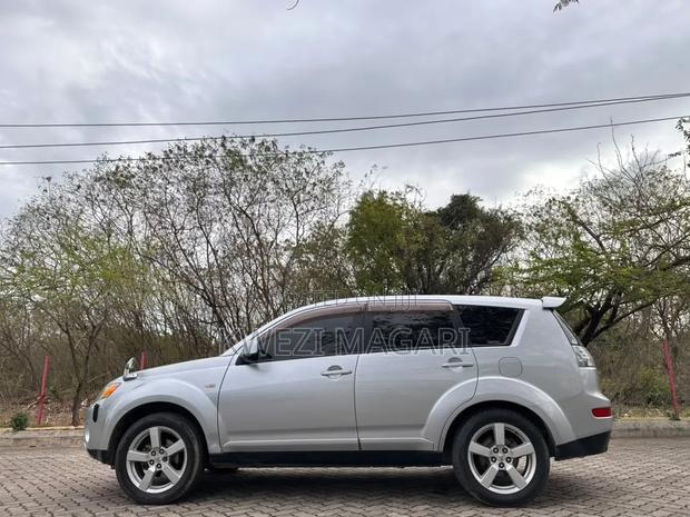 Mitsubishi Outlander 2008 Silver