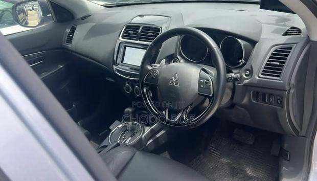 Mitsubishi RVR 2017 Silver