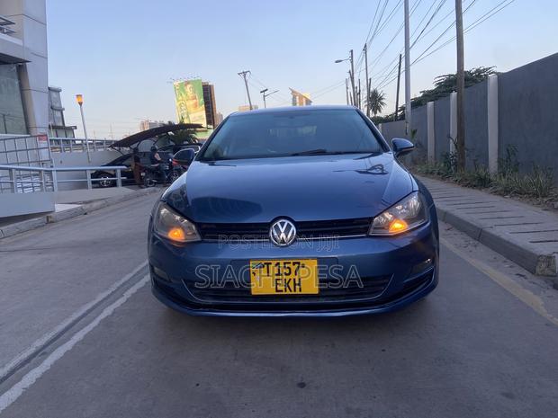 Volkswagen Golf 2014 Blue