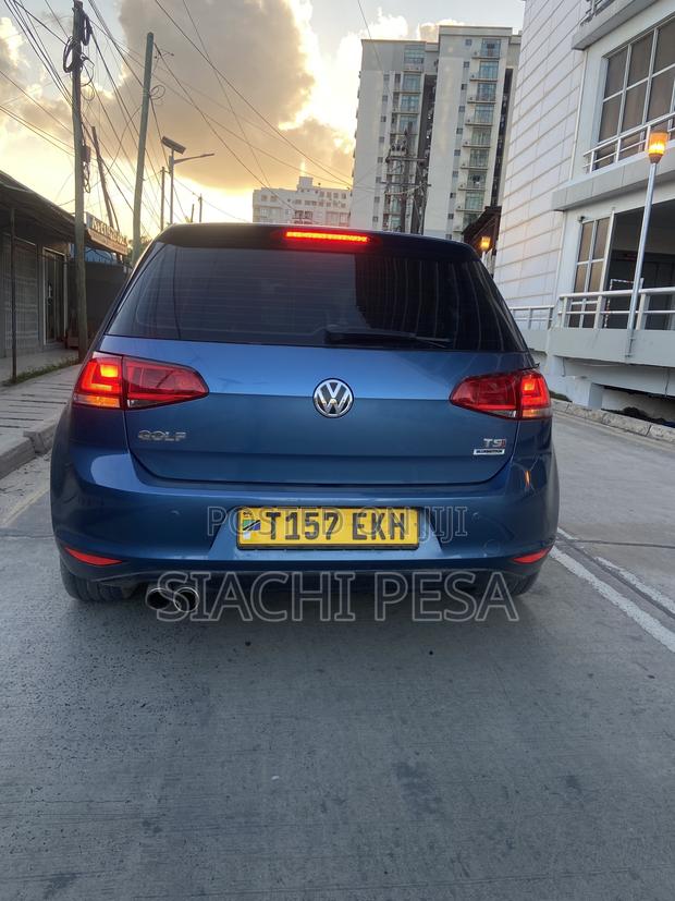 Volkswagen Golf 2014 Blue