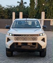 Toyota Hilux 2026 Pearl for sale