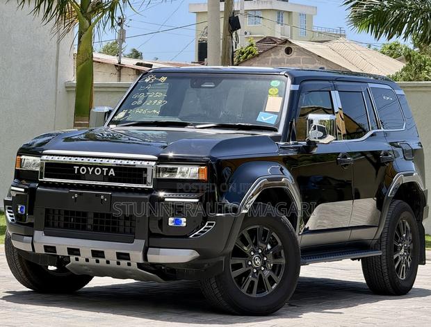 Toyota Land Cruiser Prado 2024 Black