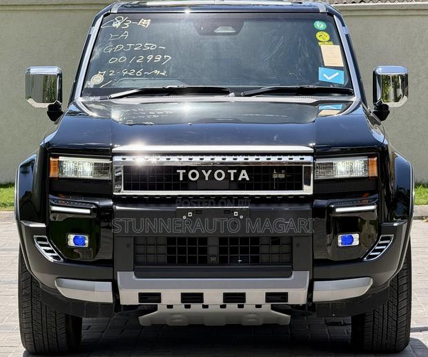 Toyota Land Cruiser Prado 2024 Black