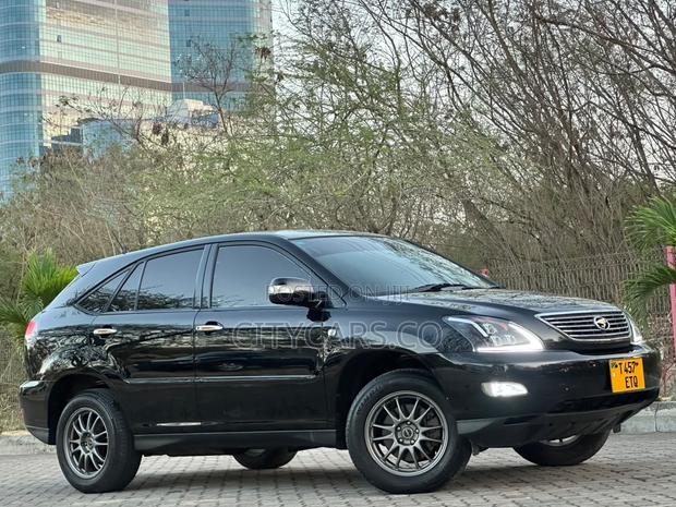 Toyota Harrier 2005 Black