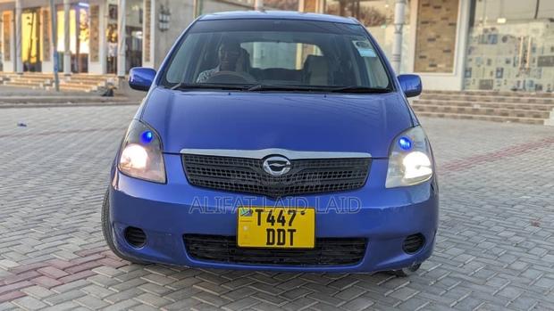 Toyota IST 2004 Blue