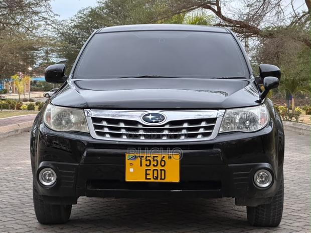Subaru Forester 2010 Black