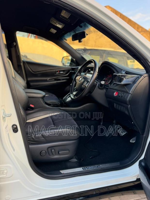 Toyota Harrier 2016 White