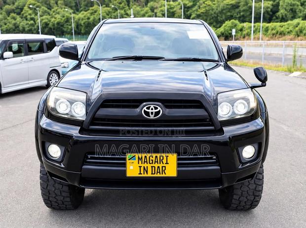 Toyota Hilux Surf 2008 Black