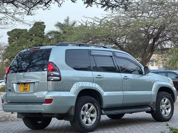 Toyota Land Cruiser Prado 2007 Blue