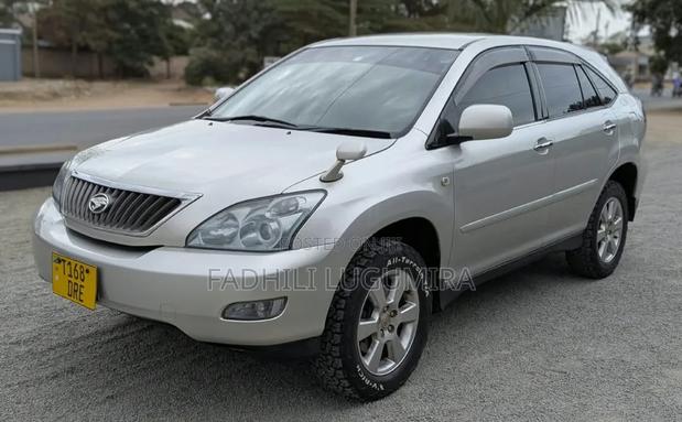 Toyota Harrier 2005 Silver