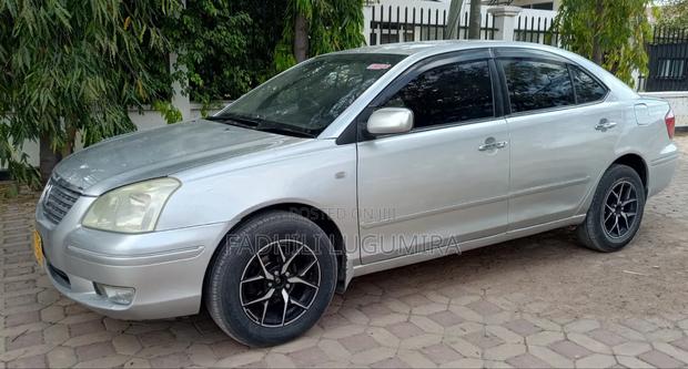 Toyota Premio 2004 Silver