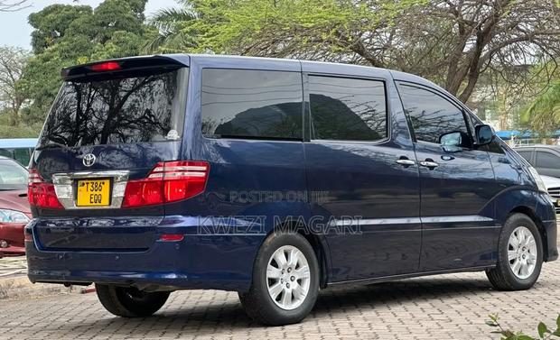 Toyota Alphard 2006 Blue