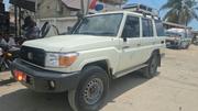 Toyota Land Cruiser 2021 White for sale